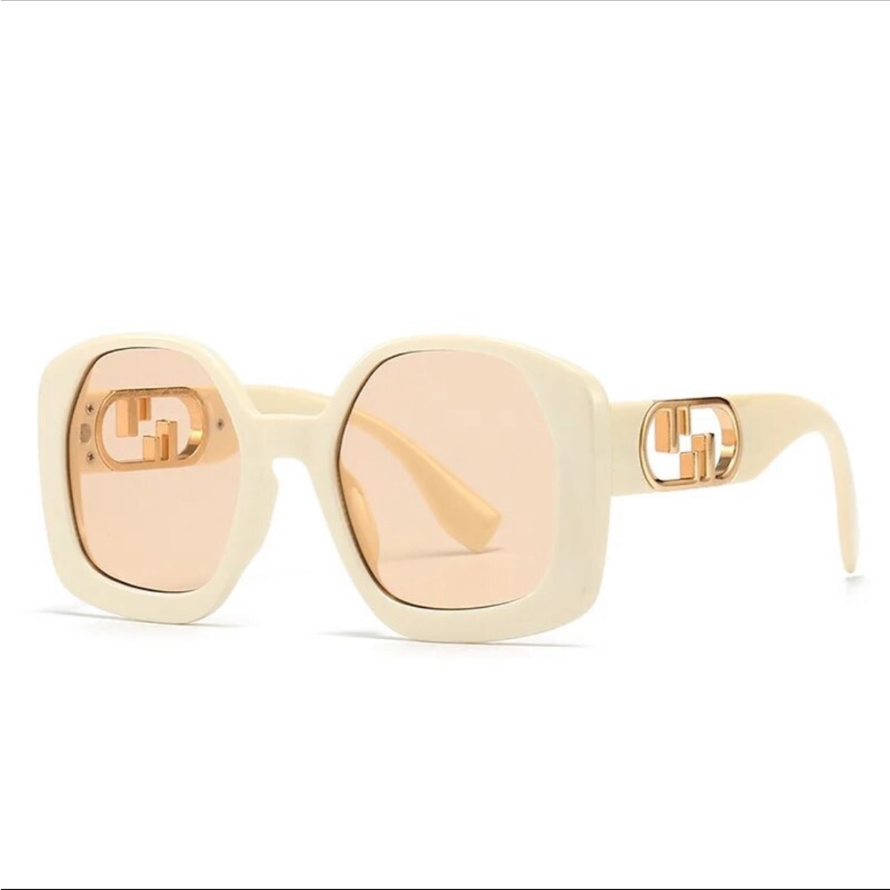 Fashion Square Sunglasses with Gold Arm Detail